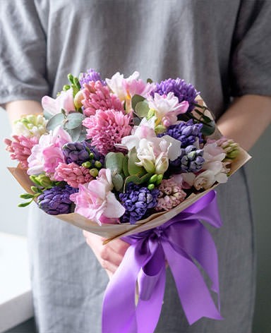 Бесплатная доставка цветов в Волжске